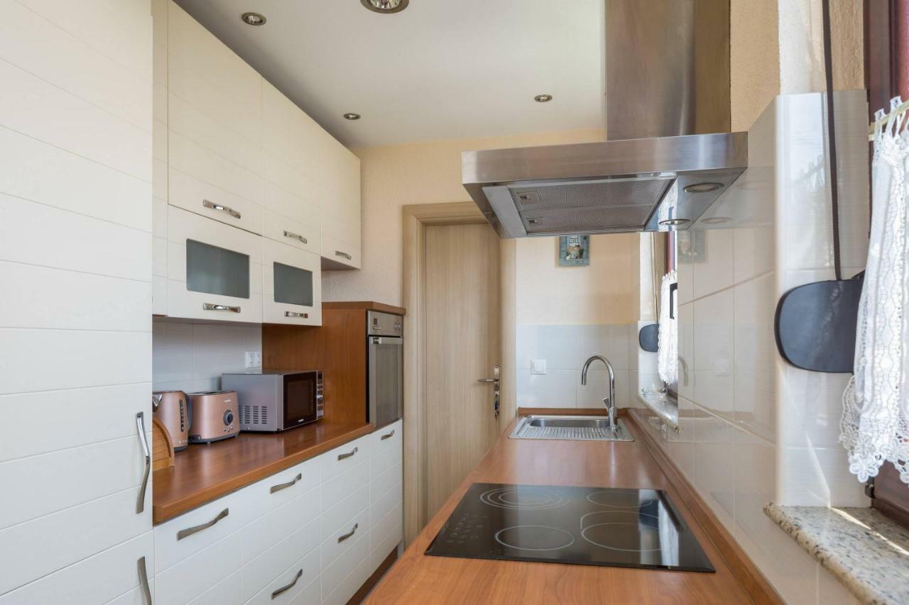 Apartment Novi Kastela Ngoại thất bức ảnh